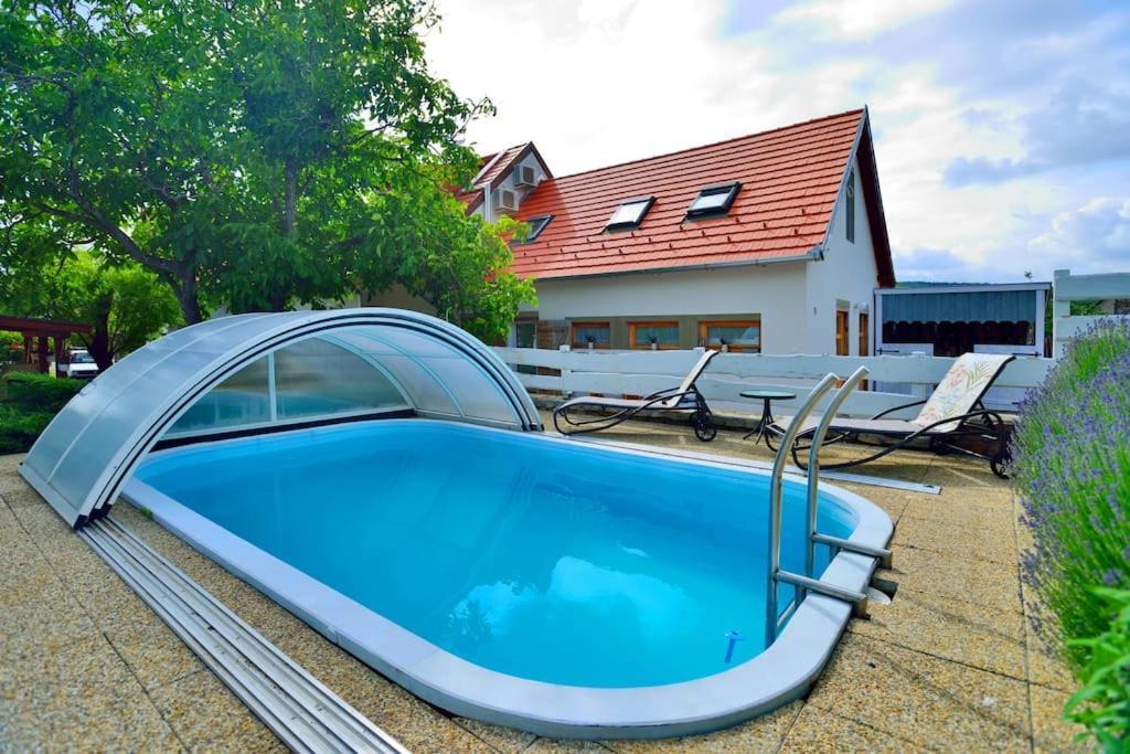 Levendula Vendeghaz Lovas Villa Exterior foto